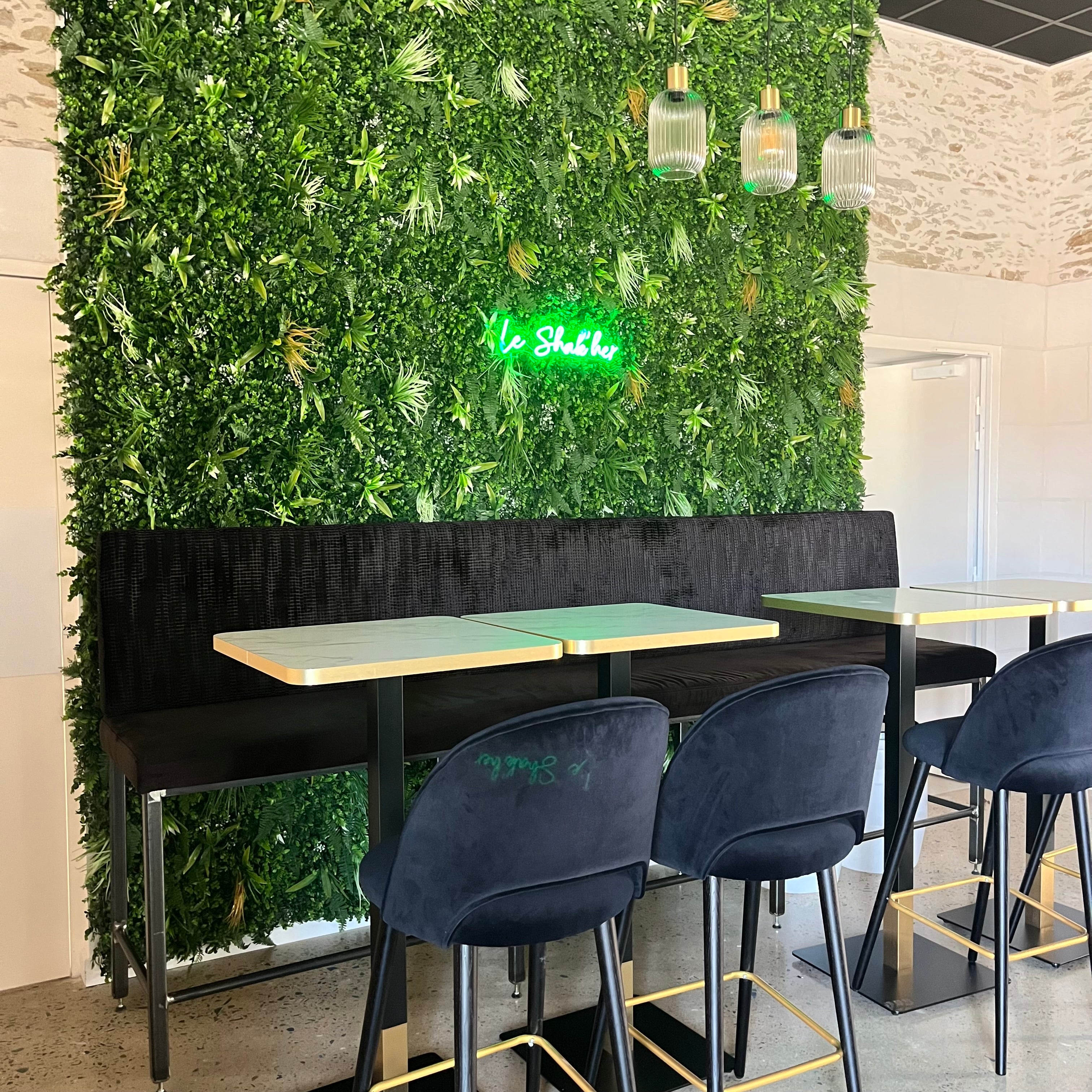 Banquettes sur mesure pour établissement professionnel