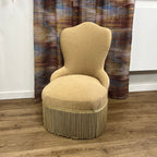 Restauration d’un fauteuil crapaud – Réfection de l’assise en semi-traditionnel