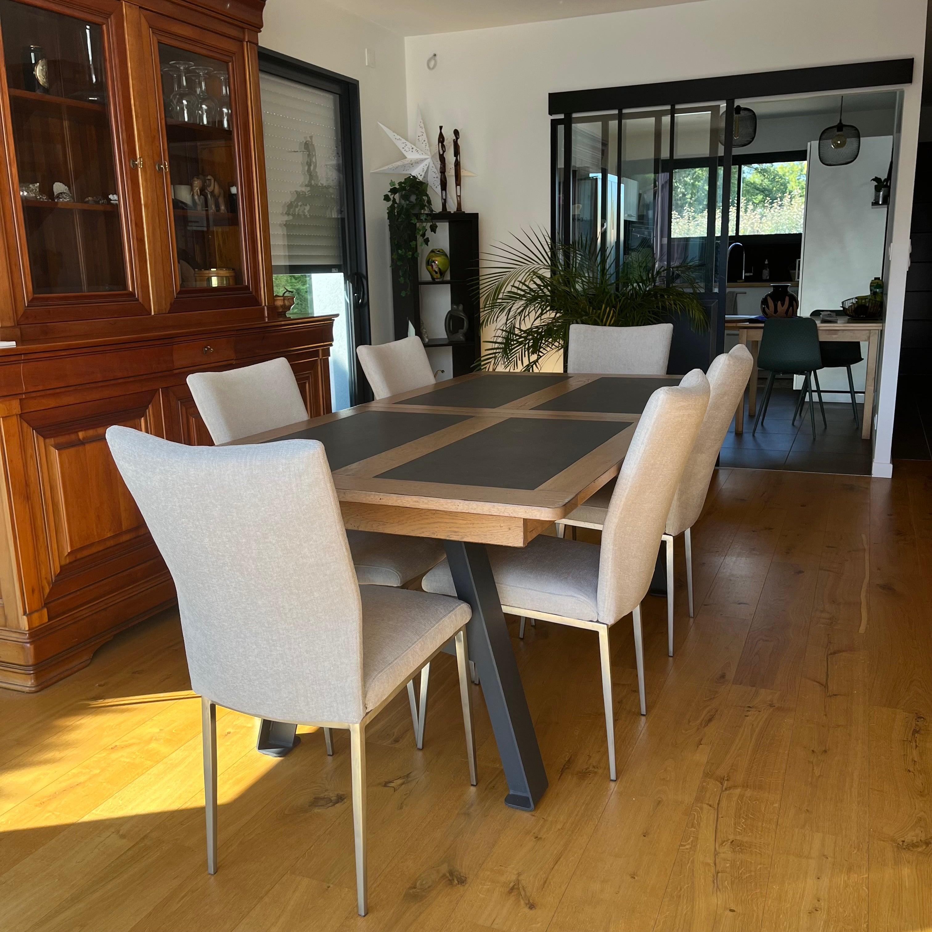 Réfection de 6 chaises de salle à manger