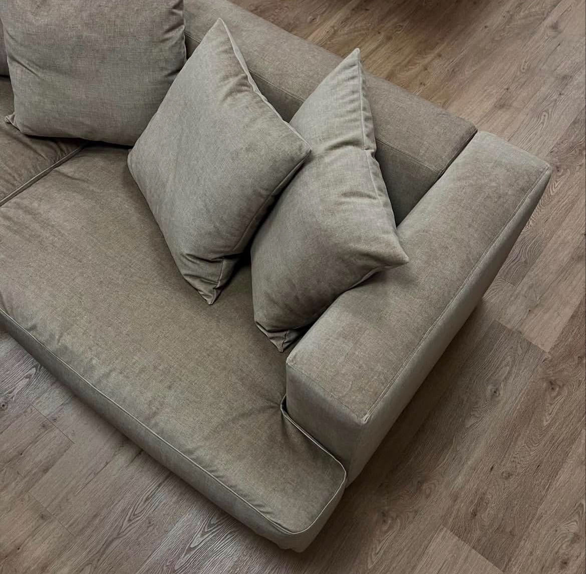 Réfection du tissu de deux canapés