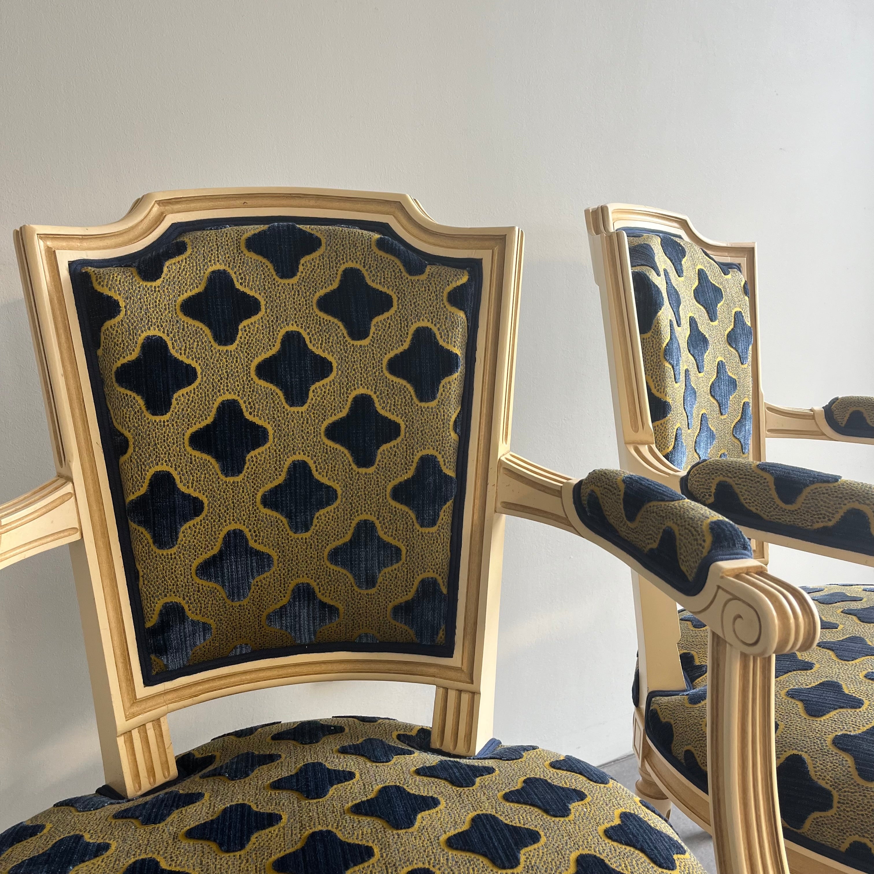 Rénovation de Cabriolets – Nouveau Tissu Premium