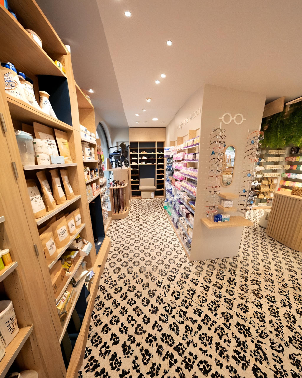Création de deux banquettes sur-mesure pour une pharmacie – Projet réalisé avec Cap Agencement